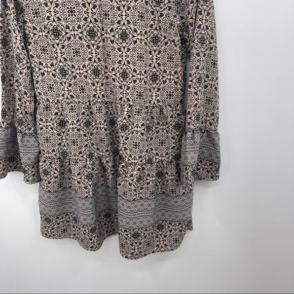Long sleeve Boho Dress Size Medium - Picture 5 of 8